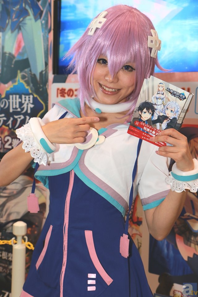 “完美平台”钢琴演奏家暨原创歌手吉娜·爱丽丝加盟环球音乐 首